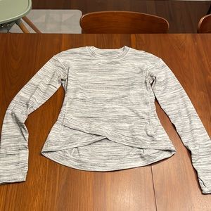 Lululemon long sleeve size 8 running shirt